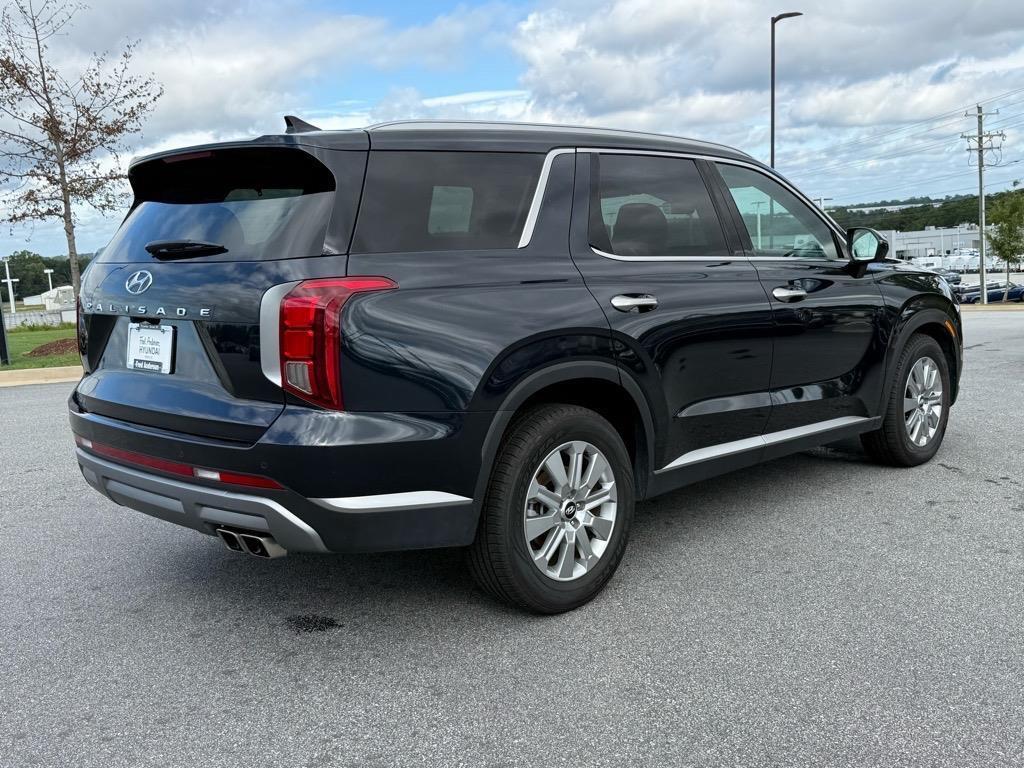 used 2024 Hyundai Palisade car, priced at $32,415