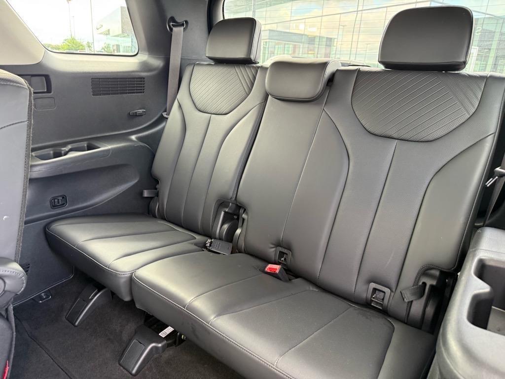 used 2024 Hyundai Palisade car, priced at $32,415