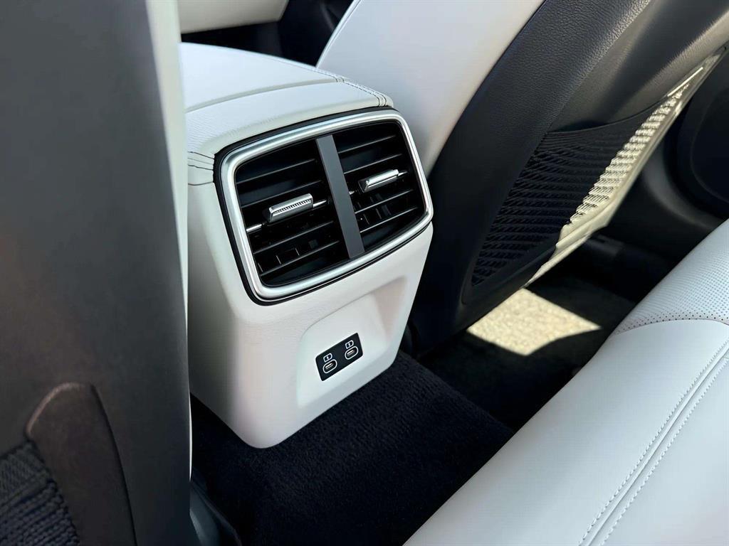 new 2025 Genesis G70 car, priced at $43,856