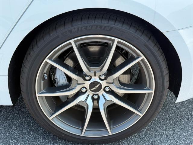 new 2025 Genesis G70 car, priced at $44,405