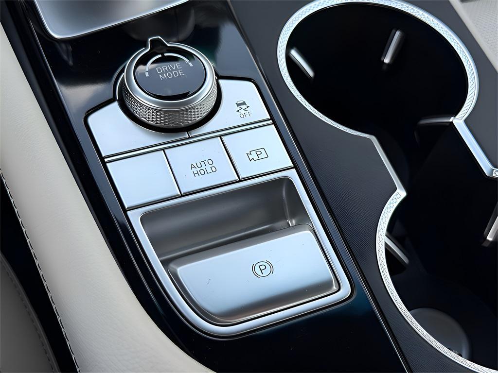 new 2026 Genesis G70 car, priced at $44,580