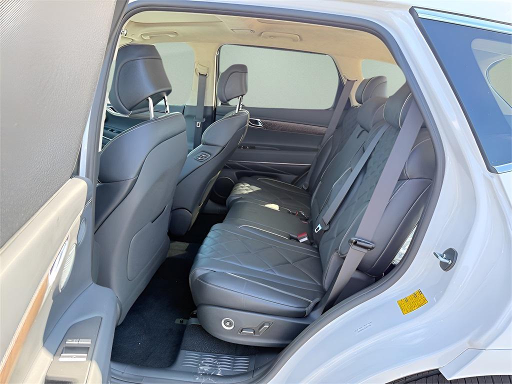 new 2025 Genesis GV80 car, priced at $82,259