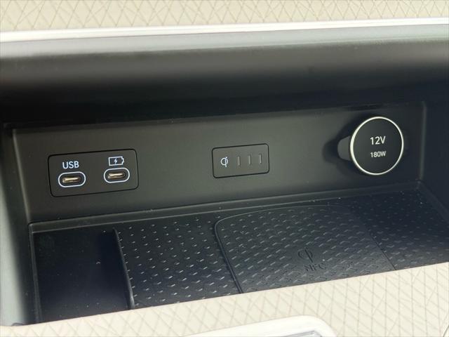 new 2025 Genesis GV80 car, priced at $82,555