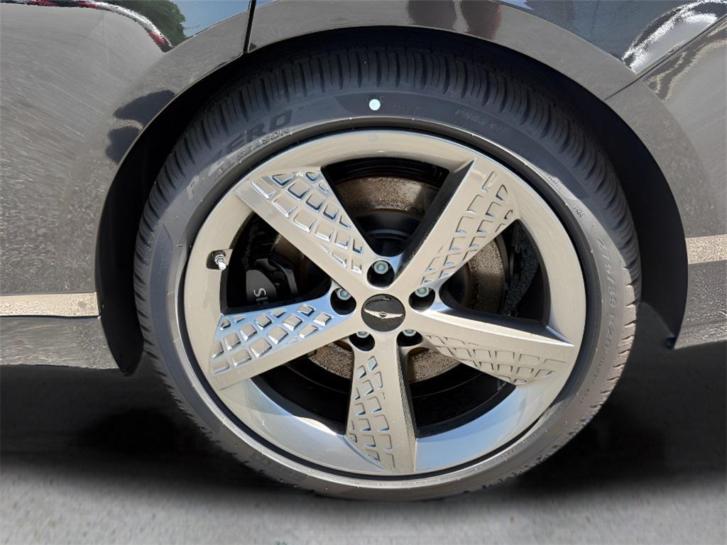 new 2025 Genesis G80 car, priced at $68,320