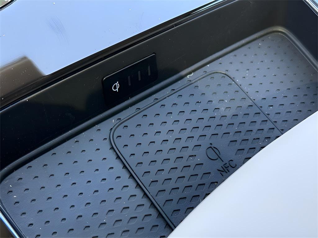 new 2025 Genesis G80 car, priced at $68,320