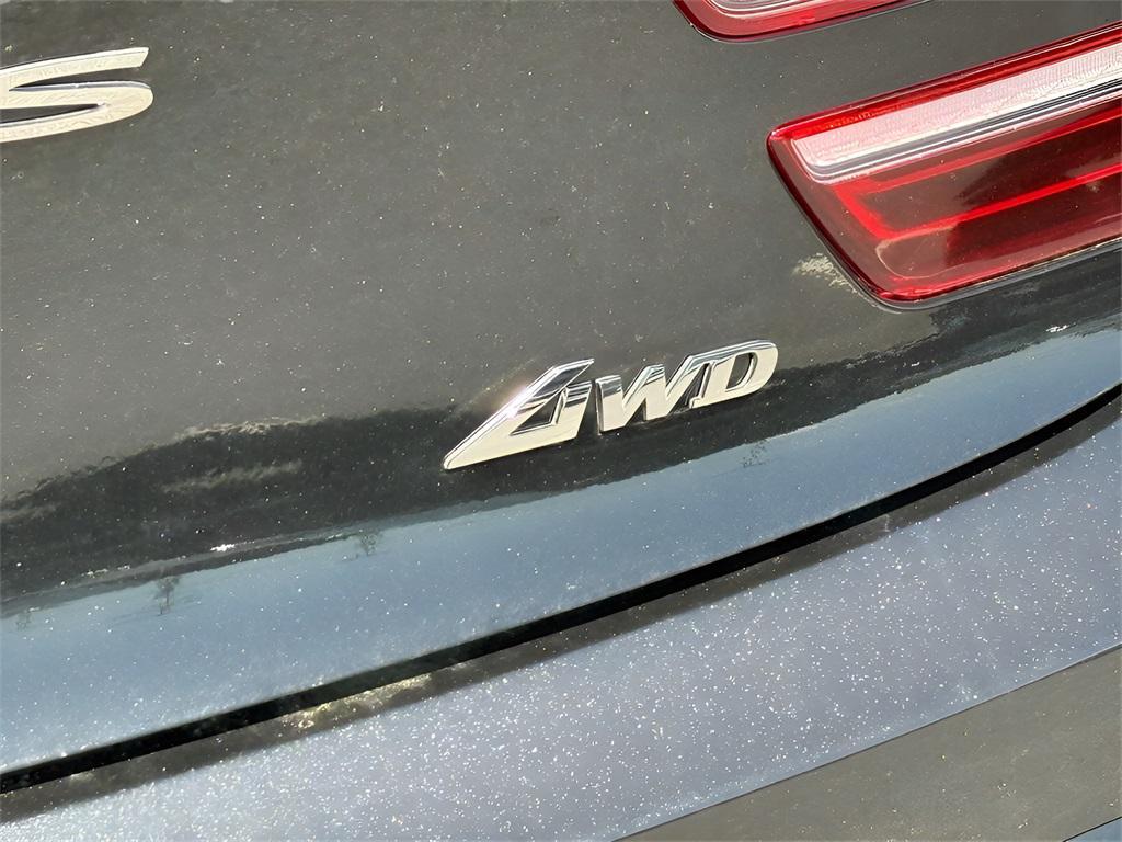 new 2025 Genesis G80 car, priced at $68,320