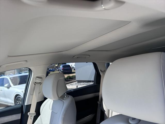 new 2025 Genesis GV80 car, priced at $63,845