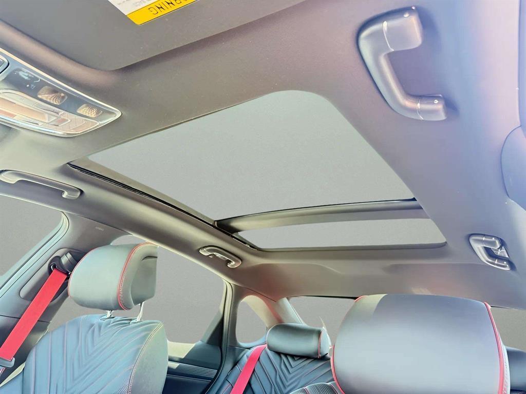 new 2025 Genesis G80 car, priced at $70,695