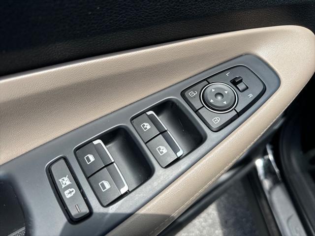 used 2020 Hyundai Santa Fe car, priced at $16,858