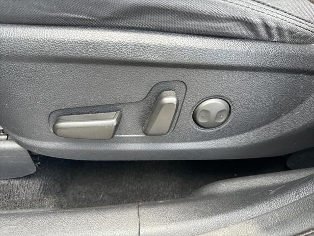 used 2020 Hyundai Santa Fe car, priced at $16,858