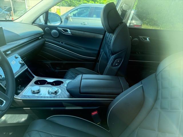 new 2025 Genesis GV80 car, priced at $82,939