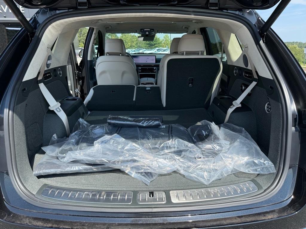 new 2026 Genesis GV80 car, priced at $84,625