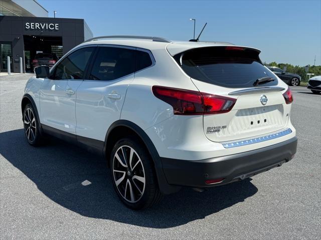 used 2019 Nissan Rogue Sport car, priced at $17,172