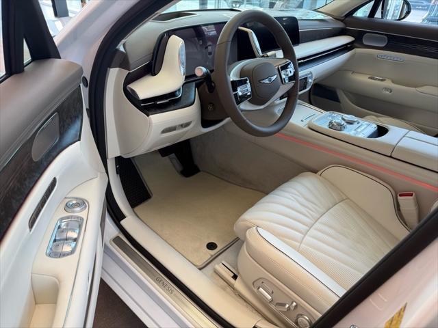 new 2025 Genesis G90 car, priced at $102,160