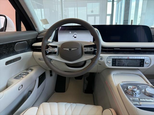 new 2025 Genesis G90 car, priced at $102,160