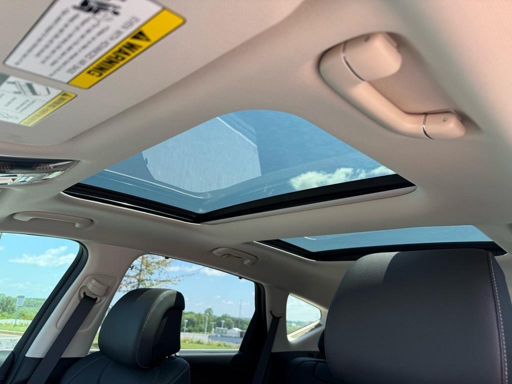 new 2025 Genesis GV80 car, priced at $58,980