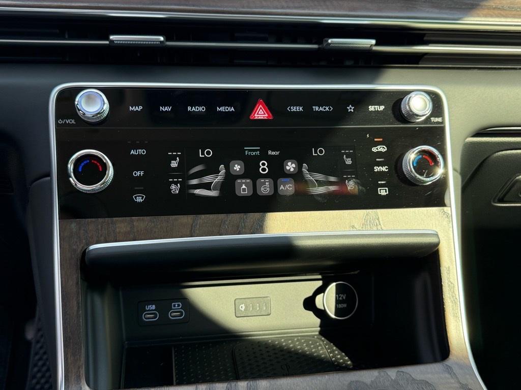 new 2025 Genesis GV80 car, priced at $77,945