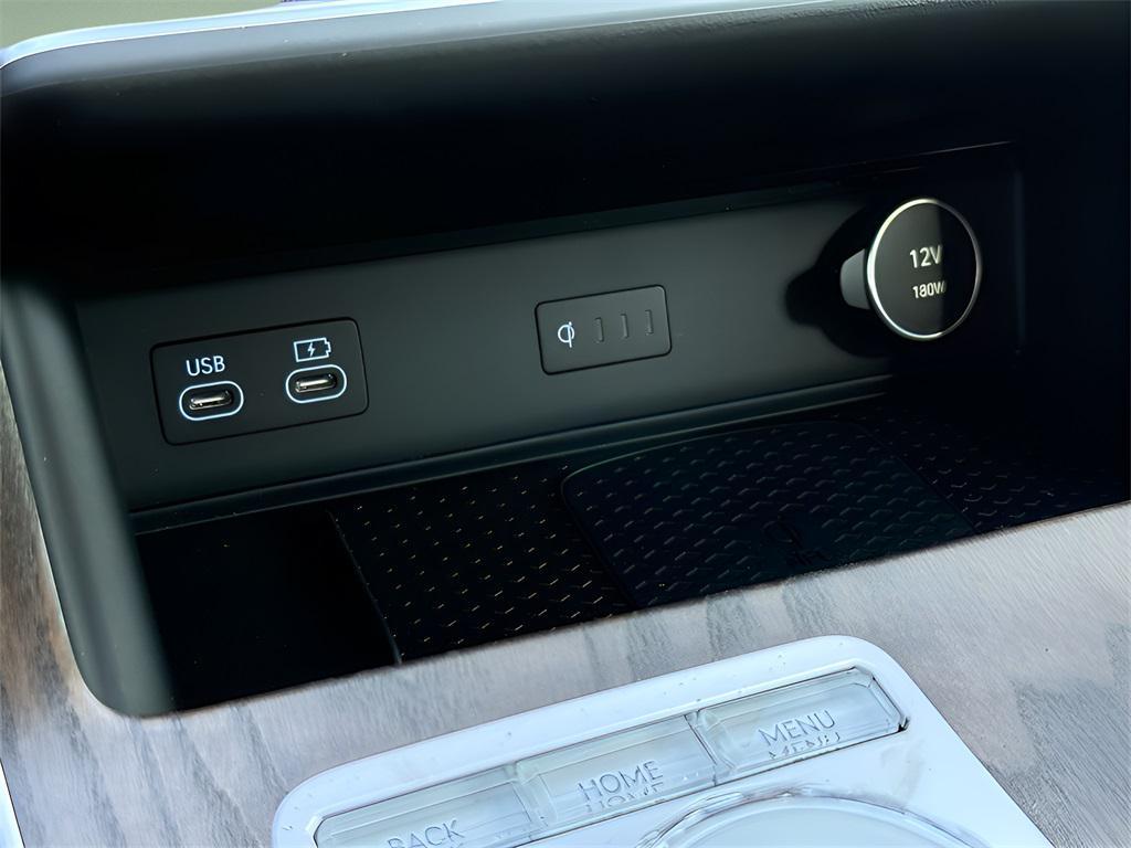 new 2025 Genesis GV80 car, priced at $82,024