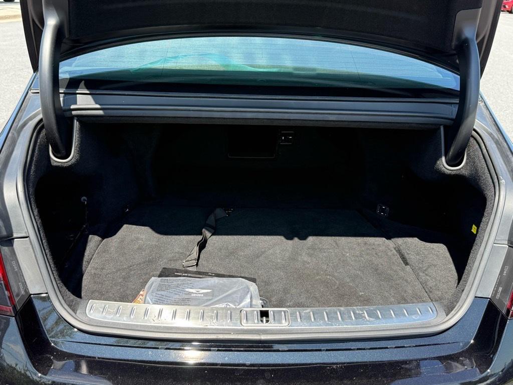 used 2024 Genesis G90 car, priced at $59,949