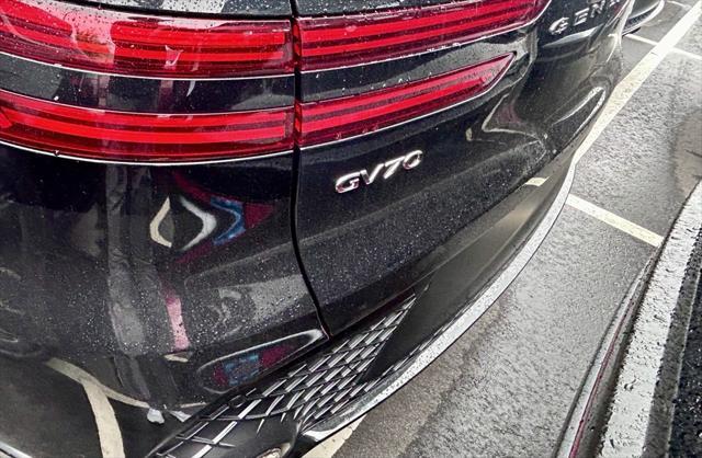 new 2025 Genesis GV70 car, priced at $60,539