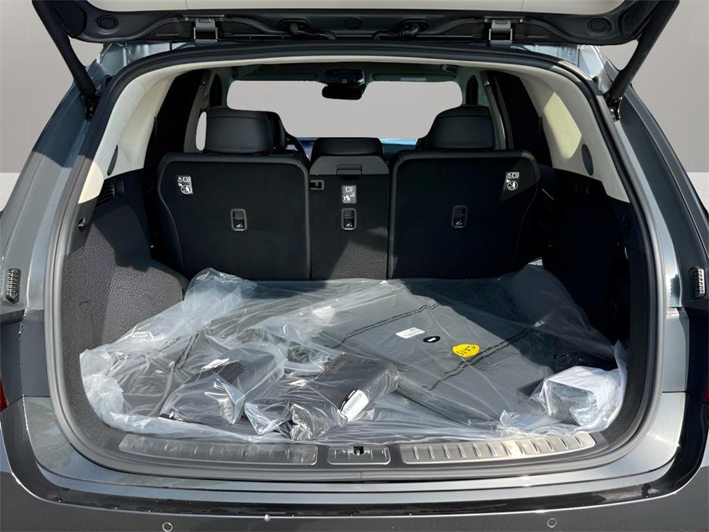 new 2025 Genesis GV80 car, priced at $82,685