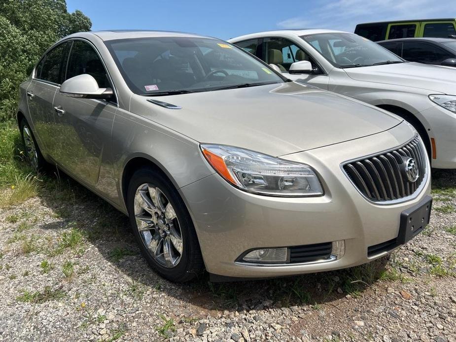 used 2013 Buick Regal car, priced at $10,400