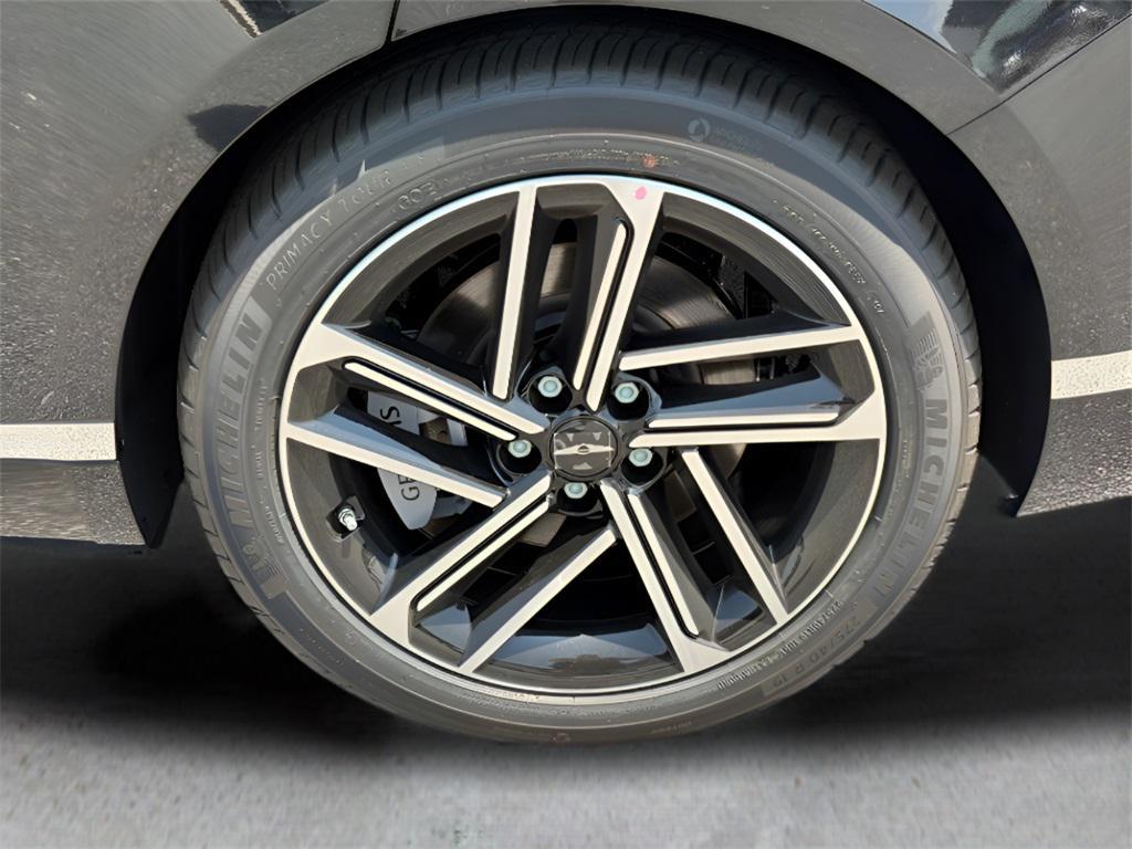 new 2025 Genesis G80 car, priced at $57,207