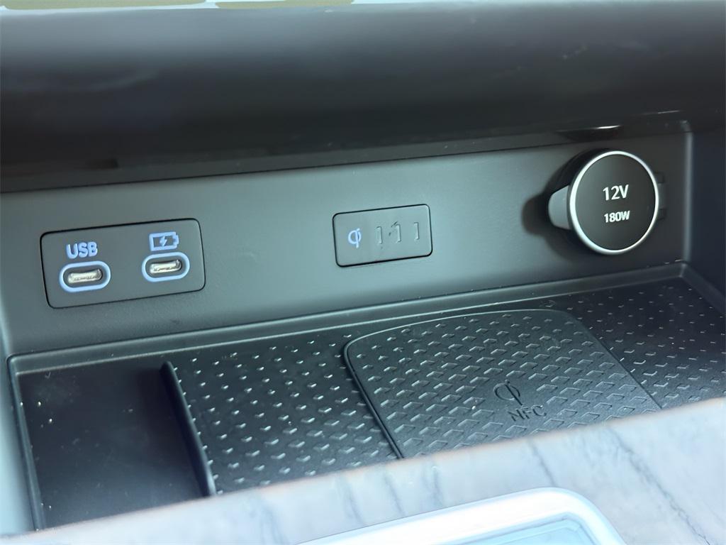 new 2025 Genesis GV80 car, priced at $82,674