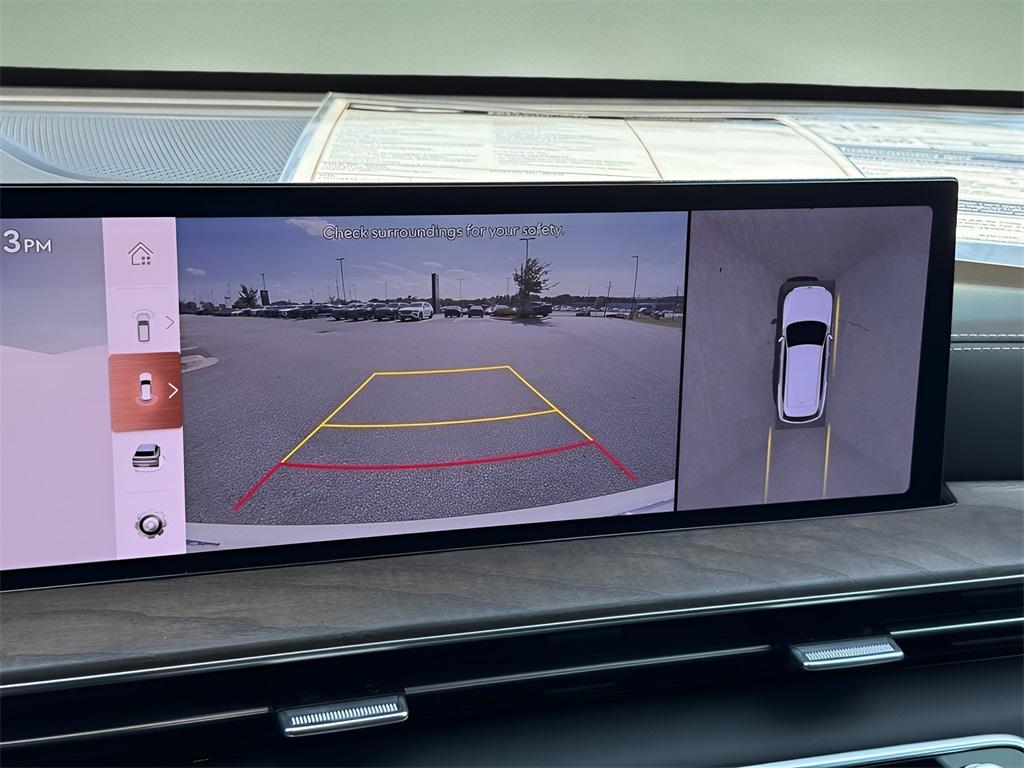 new 2025 Genesis GV80 car, priced at $82,674