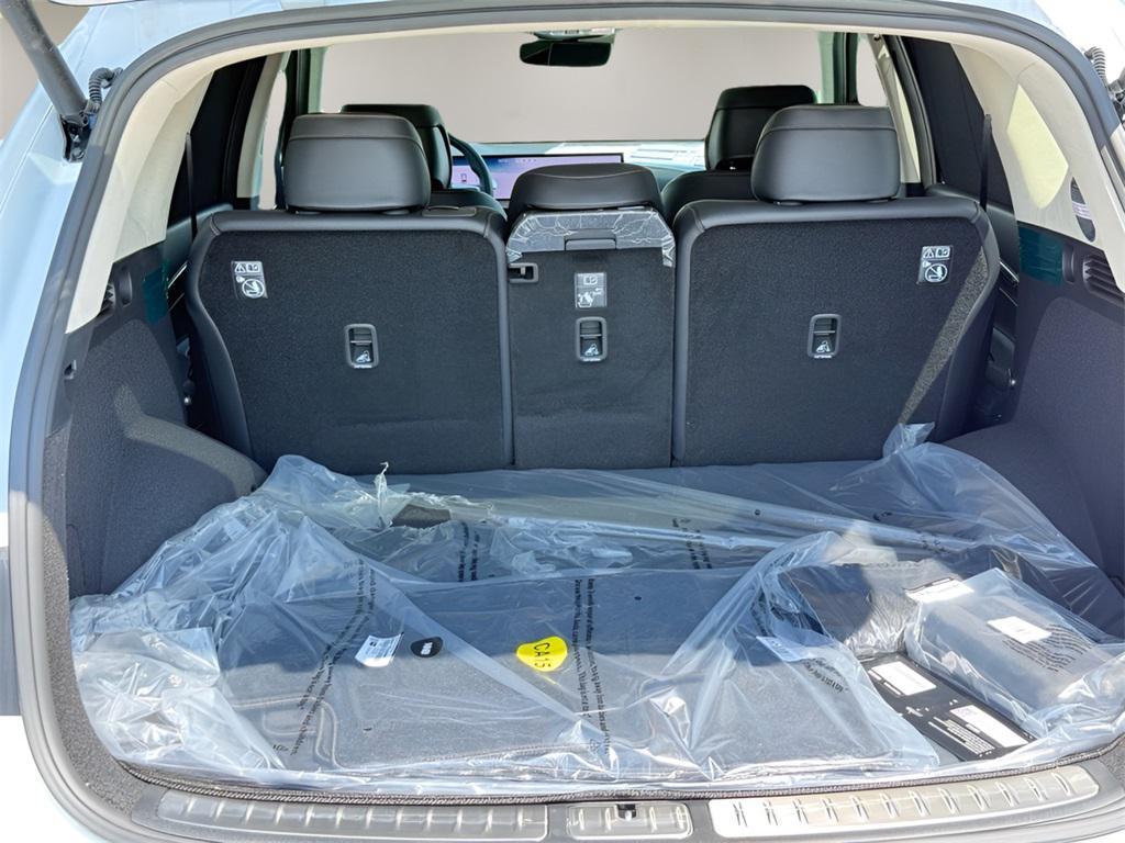 new 2025 Genesis GV80 car, priced at $82,674