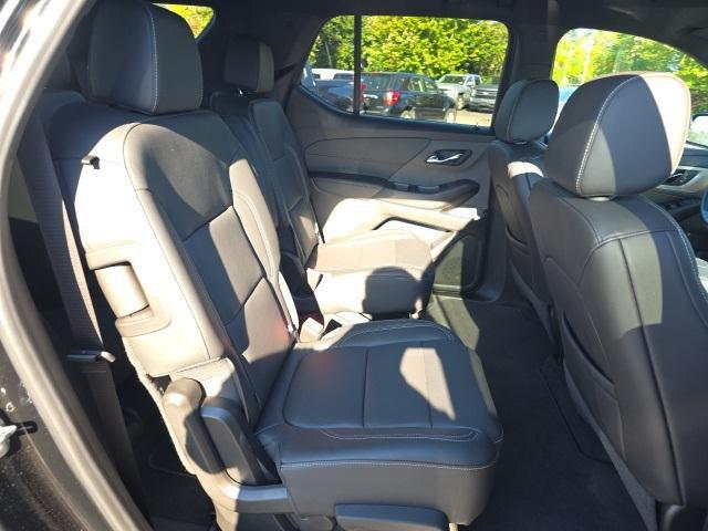 used 2022 Chevrolet Traverse car, priced at $29,999