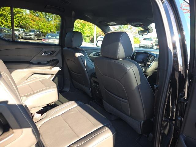 used 2022 Chevrolet Traverse car, priced at $29,999