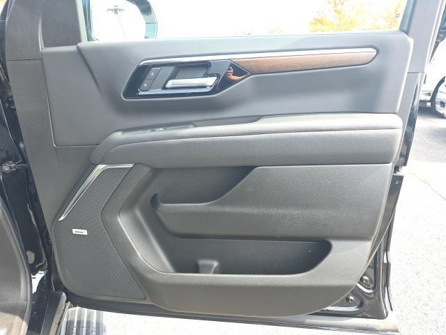 used 2025 Chevrolet Tahoe car, priced at $75,999