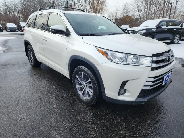 used 2018 Toyota Highlander car, priced at $24,999