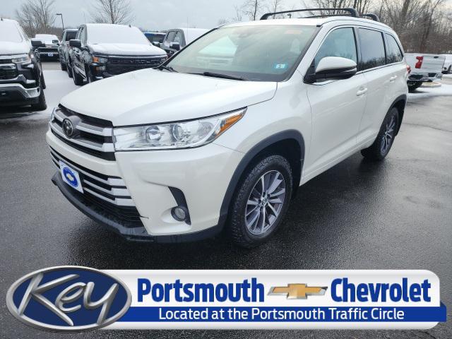 used 2018 Toyota Highlander car, priced at $24,999