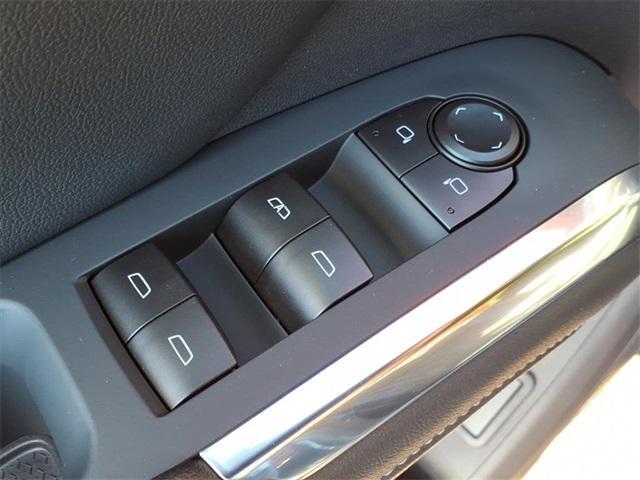 new 2026 Chevrolet Traverse car, priced at $45,420