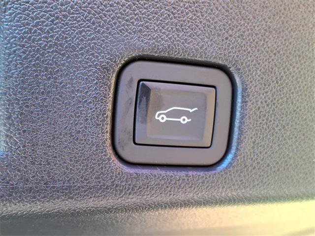 new 2026 Chevrolet Traverse car, priced at $45,420