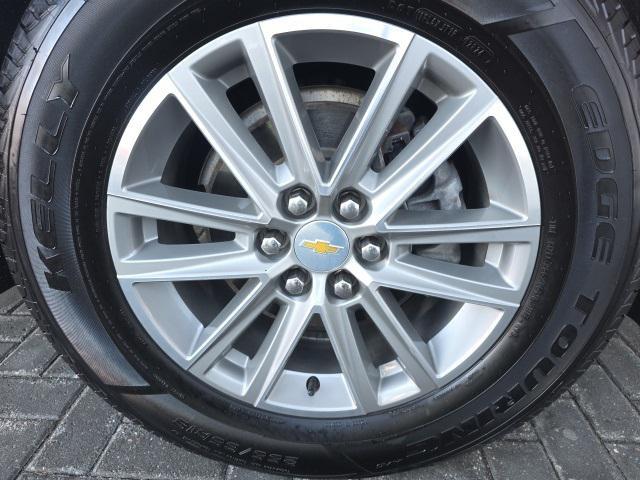 used 2022 Chevrolet Traverse car, priced at $27,999