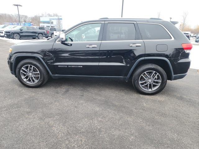 used 2017 Jeep Grand Cherokee car, priced at $16,861