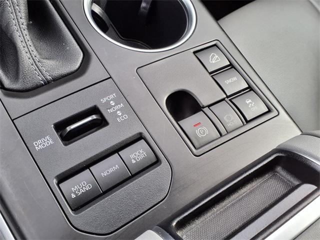 used 2023 Toyota Highlander car, priced at $40,175