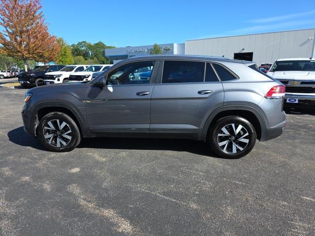 used 2023 Volkswagen Atlas Cross Sport car, priced at $24,999