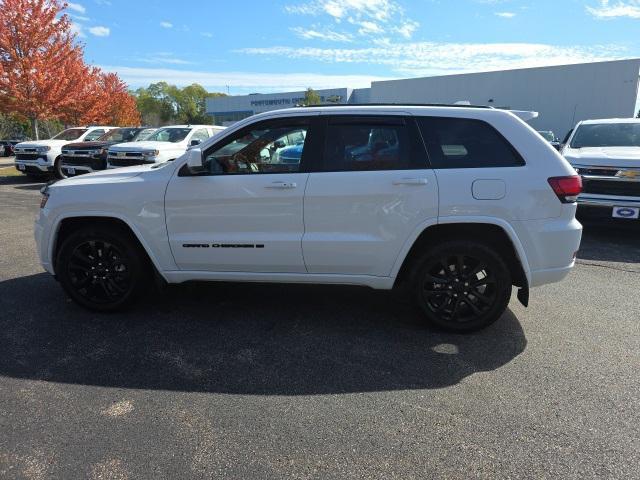 used 2022 Jeep Grand Cherokee car, priced at $25,499