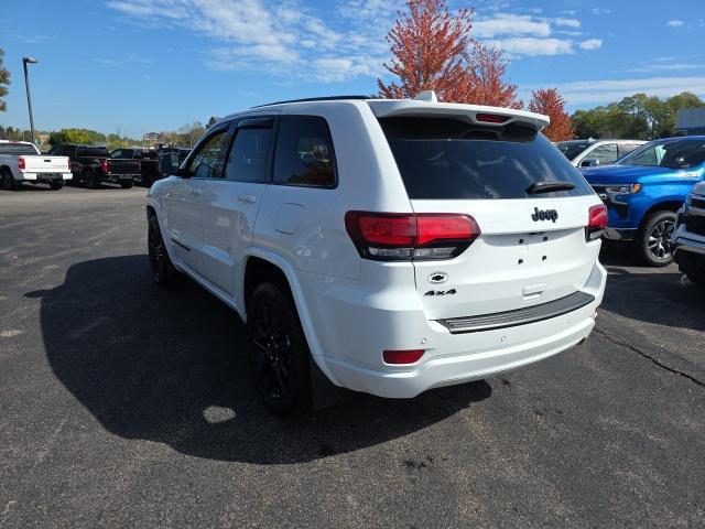used 2022 Jeep Grand Cherokee car, priced at $25,499