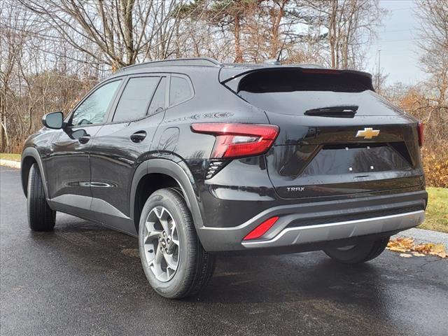 new 2025 Chevrolet Trax car, priced at $24,120