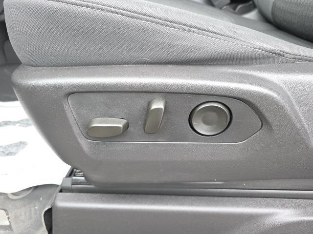 used 2024 GMC Sierra 1500 car, priced at $36,491