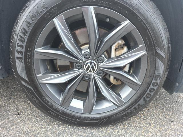 used 2022 Volkswagen Tiguan car, priced at $25,499