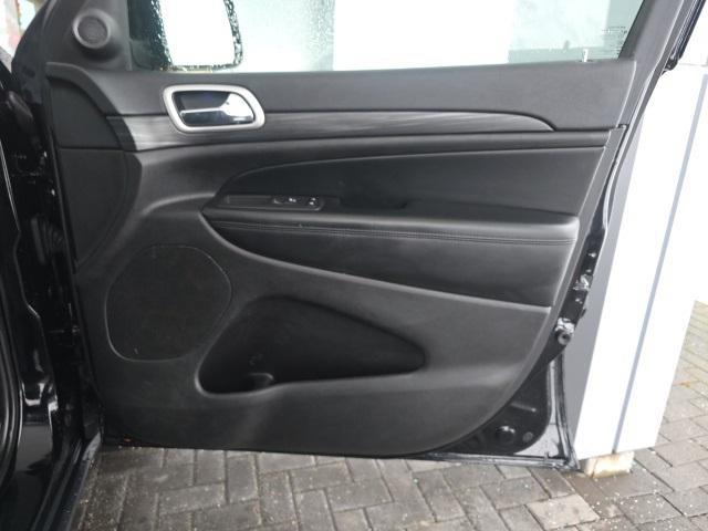 used 2020 Jeep Grand Cherokee car, priced at $22,999