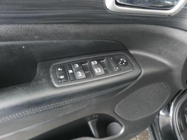 used 2020 Jeep Grand Cherokee car, priced at $22,999