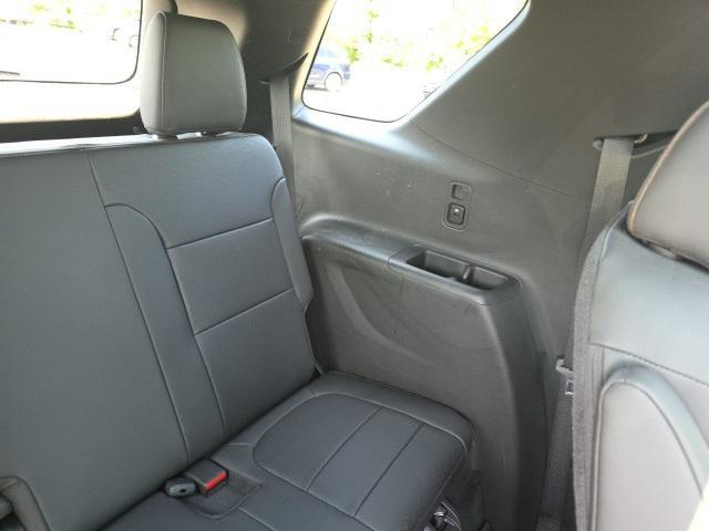 used 2023 Chevrolet Traverse car, priced at $37,999