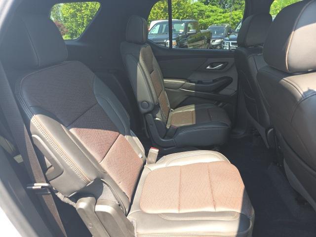 used 2023 Chevrolet Traverse car, priced at $37,999